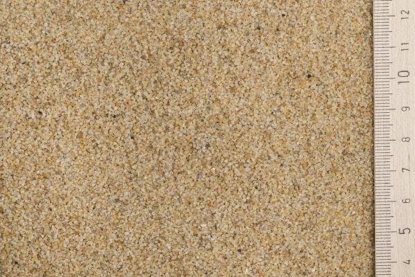 Песок кварцевый желтый оттертый (0,63-1,2 мм) (25 кг)